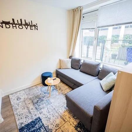 Magnificent Two Bedroom - Sd23m