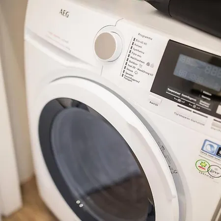 Magnificent Two Bedroom - Sd23m דירה