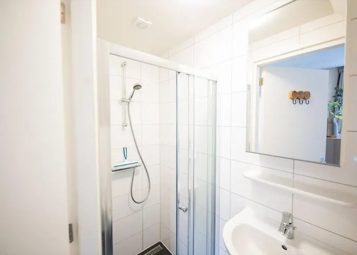 Magnificent Two Bedroom - Sd23m Apartment *