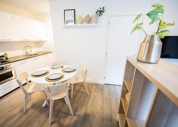 Magnificent Two Bedroom - Sd23m Apartman *